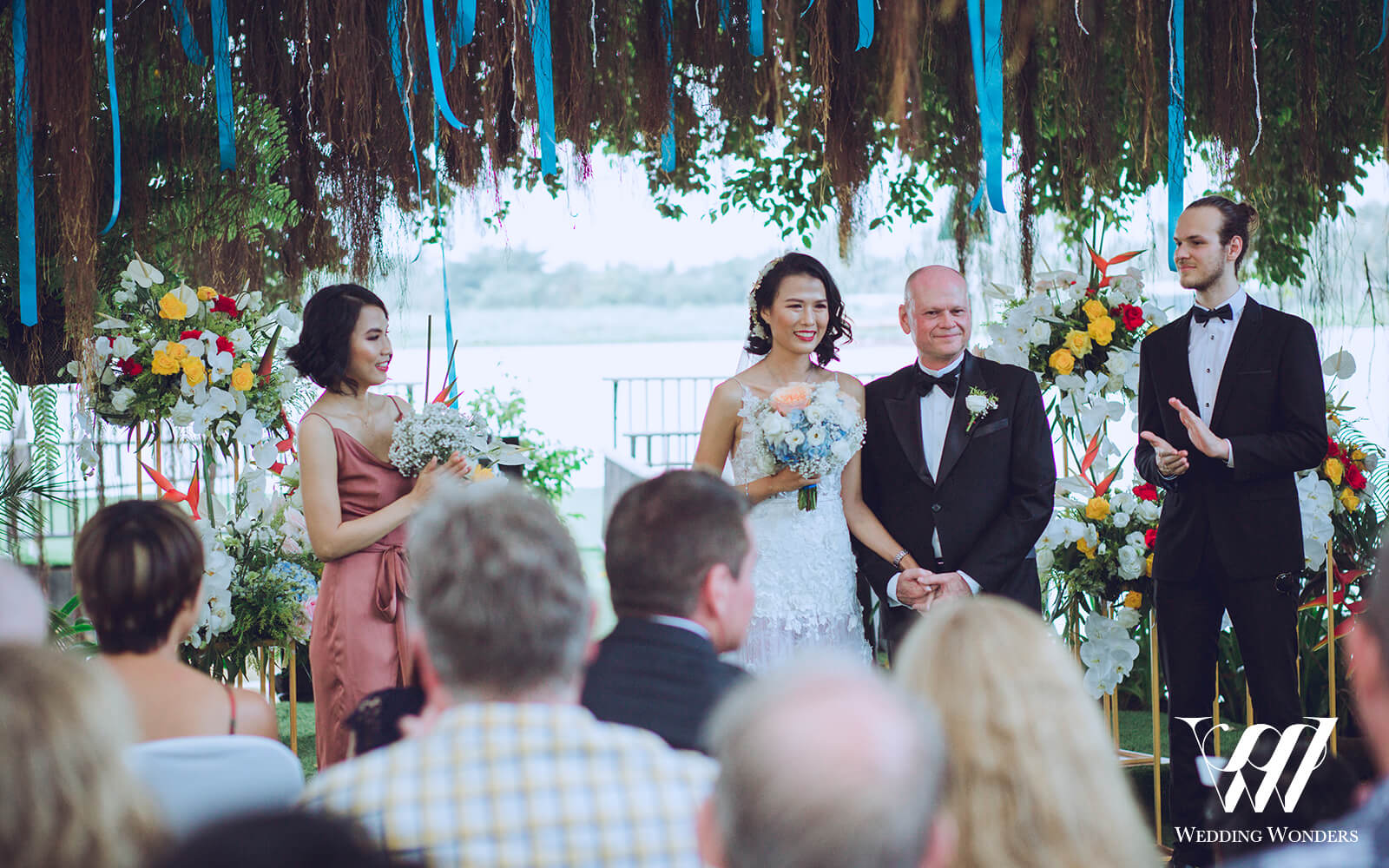 Read more about the article 3 lý do nên tổ chức tiệc cưới thân mật – Private Wedding
