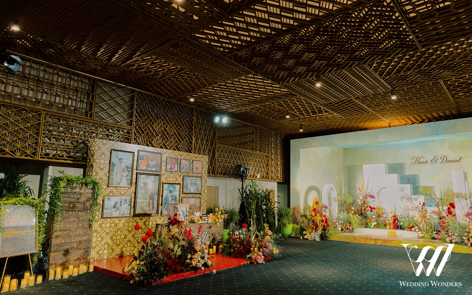 Backdrop-tiệc-cưới-Hanh & Dienel-gem-center-Decor-by-Wedding-Wonders-Viet-Nam