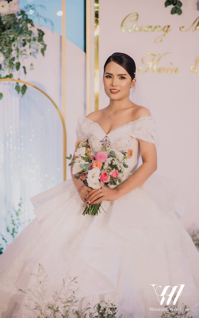 Hoa-cầm-tay-CD-tiệc-cưới-Minh & Tư-Decor-by-Wedding-Wonders-Viet-Nam