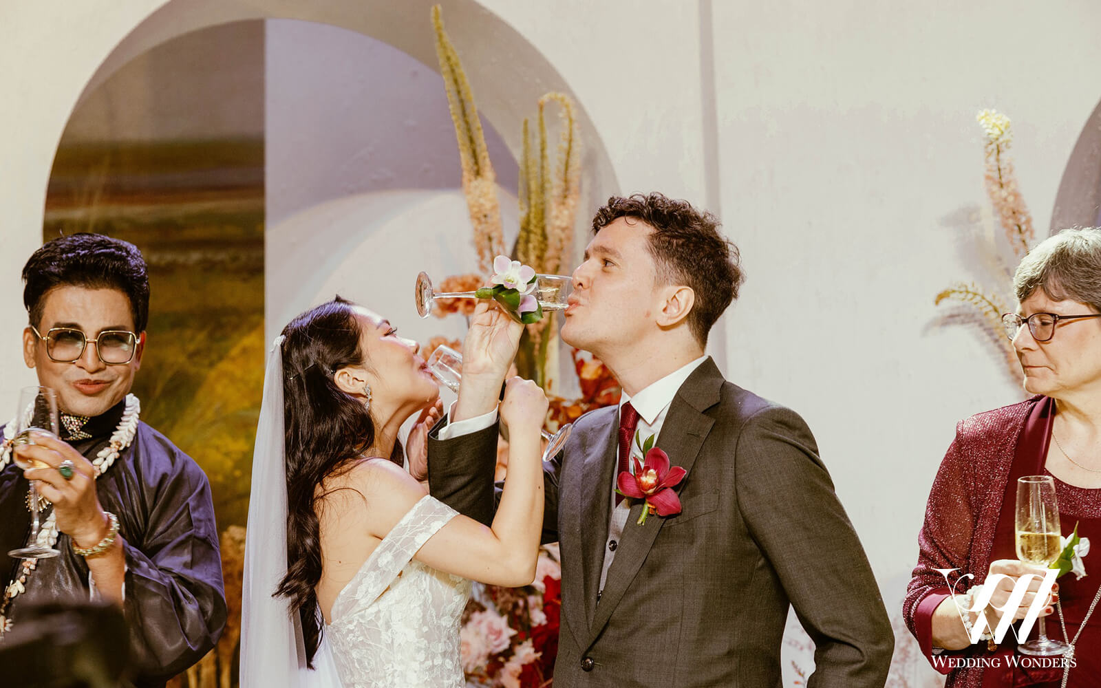 Moments-tiệc-cưới-Hanh & Dienel-gem-center-Decor-by-Wedding-Wonders-Viet-Nam