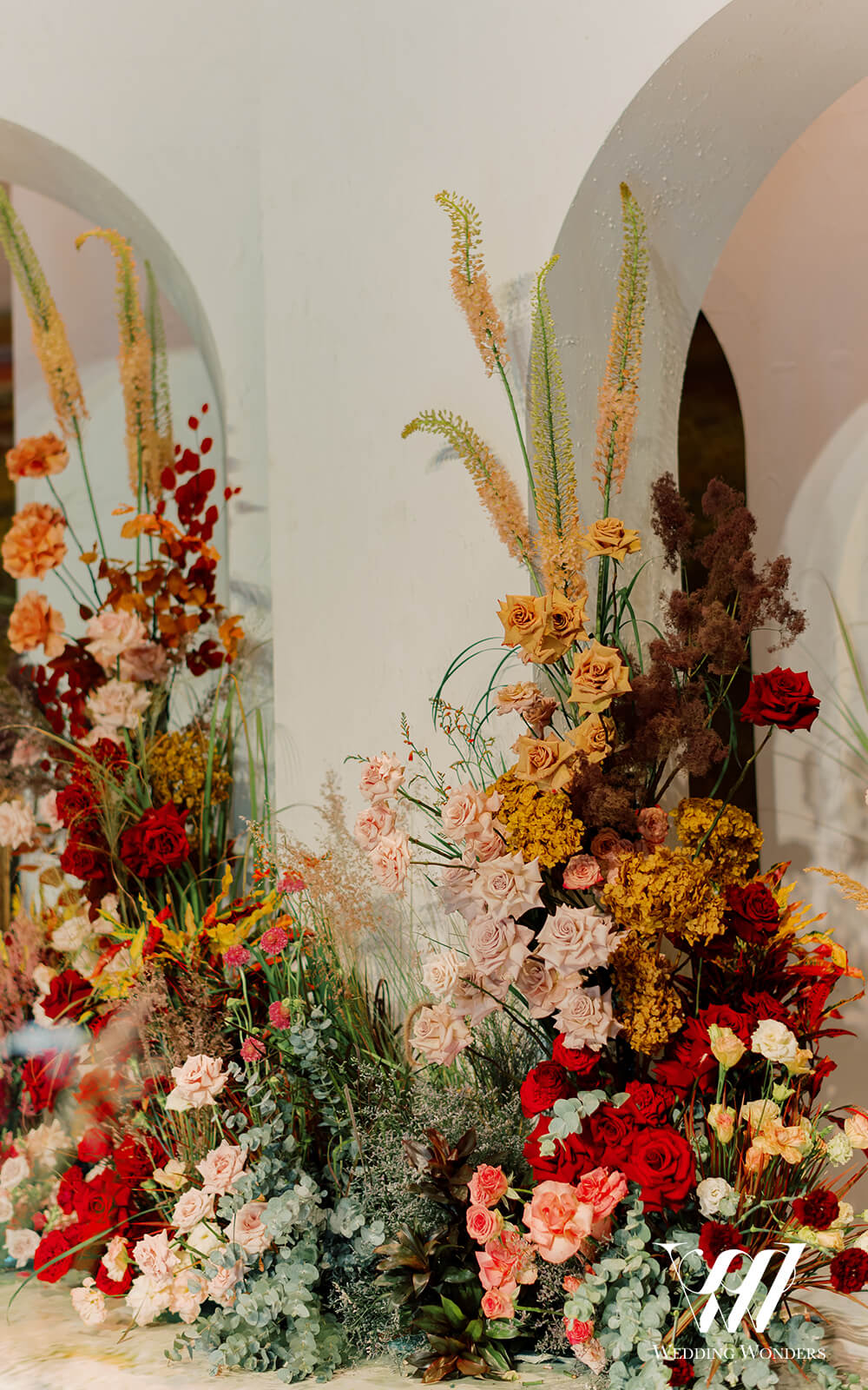 Sân-khấu-tiệc-cưới-Hanh & Dienel-gem-center-Decor-by-Wedding-Wonders-Viet-Nam